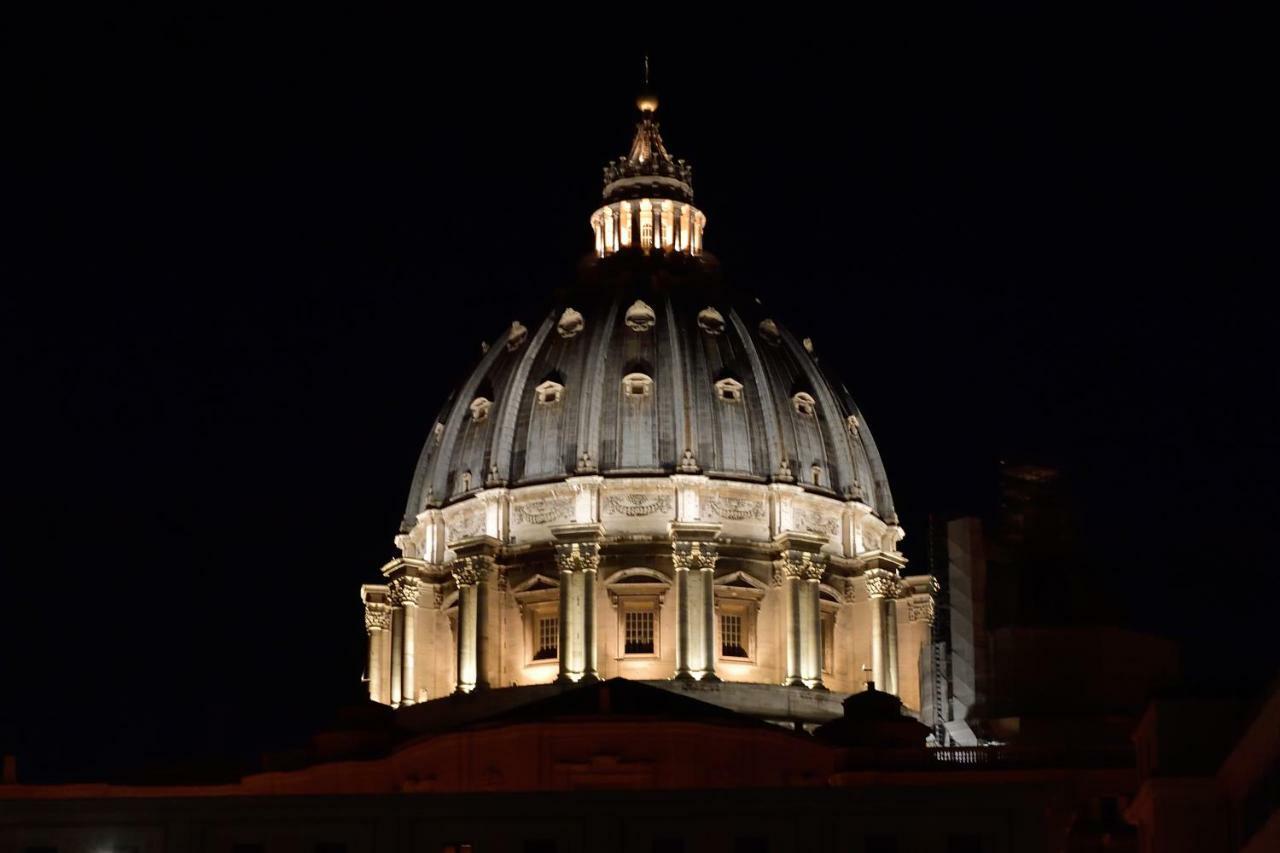 San Pietro Moonlight Luxury Apartment Róma Kültér fotó